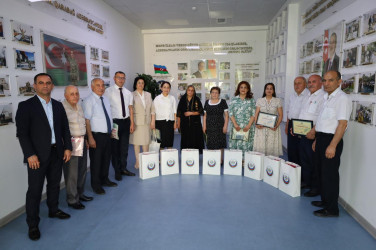 22 İyul - Milli Mətbuat Günü münasibətilə Mərkəzin ekspert qrupunun üzvləri, mətbuat nümayəndələri, blogerlər  və ictimaiyyət nümayəndələri ilə görüş keçirib