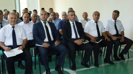 Vətəndaşlarla növbəti səyyar qəbul Mücü kəndində keçirildi