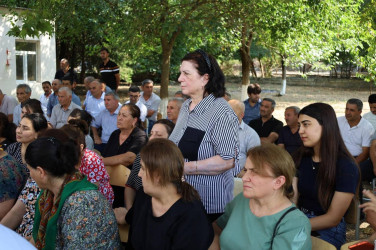 Vətəndaşlarla növbəti səyyar qəbul - rayonun Qubaxəlilli kəndində keçirilib