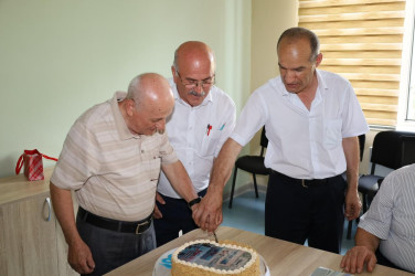 22 İyul - Milli Mətbuat Günü münasibətilə Mərkəzin ekspert qrupunun üzvləri, mətbuat nümayəndələri, blogerlər  və ictimaiyyət nümayəndələri ilə görüş keçirib