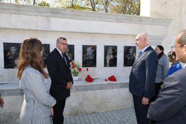 İsmayıllıda “Müstəqilliyimiz əbədidir” adlı aksiya və Uşaq Səfirləri Məclisinin görüşü keçirilib