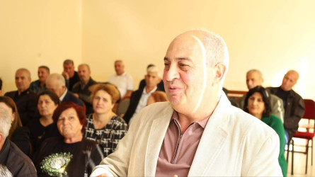 Vətəndaşlarla növbəti səyyar qəbul Qarakolluq kəndində keçirildi