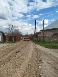 RİH başçısının Mollaisaqlı kəndində vətəndaşlarla keçirdiyi səyyar görüş-qəbul zamanı kənddaxili yolların təmiri ilə bağlı müraciətlər səsləndirilmişdir