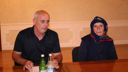 Ekologiya və təbii sərvətlər naziri İsmayıllıda vətəndaşları qəbul edib
