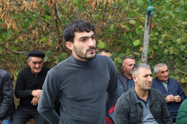 Vətəndaşlarla növbəti səyyar qəbul  rayonun Enişdibi kəndində keçirilib