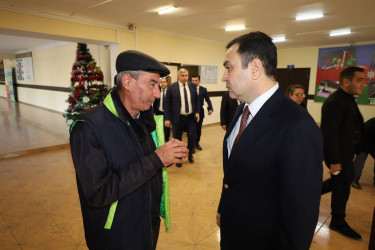 Vətəndaşlarla növbəti səyyar qəbul İsmayıllı şəhər 3 saylı tam orta məktəbdə keçirilib