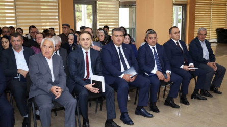 Vətəndaşlarla növbəti səyyar qəbul rayonun Olimpiya İdman Kompleksində keçirildi