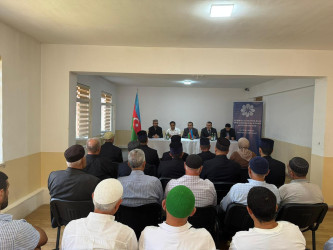 “Ekstremizmin qarşısının alınmasında din xadimlərinin rolu” mövzusunda maarifləndirici tədbir keçirilib