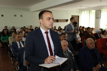 Vətəndaşlarla növbəti səyyar qəbul İsrayıl Həsənov adına 1 saylı tam orta məktəbdə keçirilib