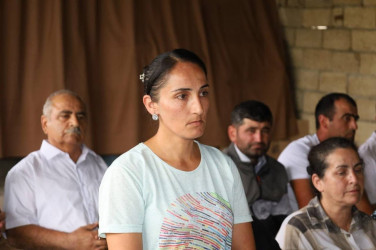 Vətəndaşlarla növbəti səyyar qəbul Bəhliyan kəndində keçirilib