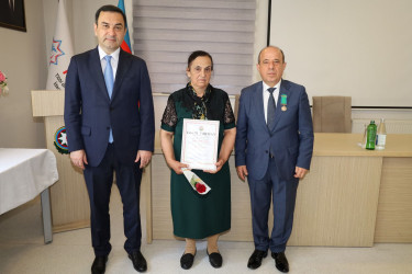 17 İyun – Tibb İşçilərinin Peşə Bayramı Günüdür