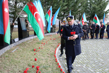 İsmayıllıda Xocalı soyqırımının 34-cü ildönümü ilə əlaqədar “Soyqırım abidəsi”i ziyarət olunub