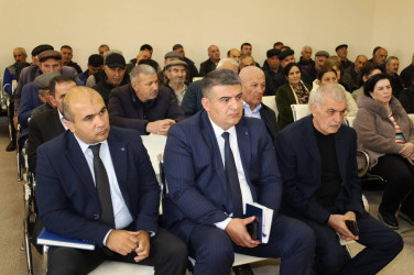 Vətəndaşlarla növbəti səyyar qəbul Gəraybəyli kəndində keçirilib