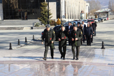 13 Fevral Azərbaycan Respublikasının Səfərbərlik və Hərbi Xidmətə Çağırış üzrə Dövlət Xidmətinin yaranması günüdür