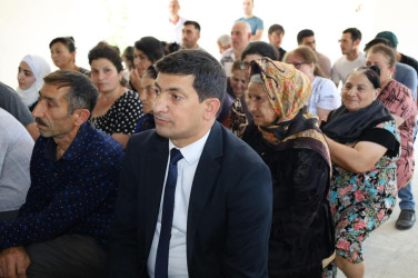 Vətəndaşlarla növbəti səyyar qəbul  rayonun İkinciYeniyol kəndində keçirilib