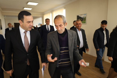Vətəndaşlarla növbəti səyyar qəbul Gəraybəyli kəndində keçirilib