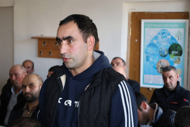 Vətəndaşlarla növbəti səyyar qəbul Qalacıq kəndində keçirilib