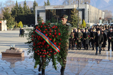 12 Dekabr -Ümummilli Lider Heydər Əliyevin anım günüdür