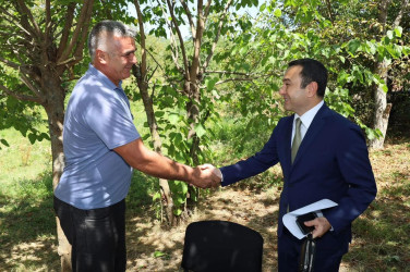 Vətəndaşlarla növbəti səyyar qəbul  rayonun Güyüm kəndində keçirilib