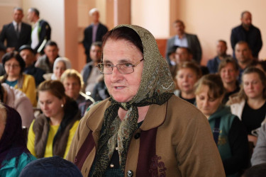 Vətəndaşlarla növbəti səyyar qəbul İvanovka kəndində keçirilib