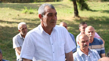 Vətəndaşlarla növbəti səyyar qəbul Həftəsov kəndində keçirildi