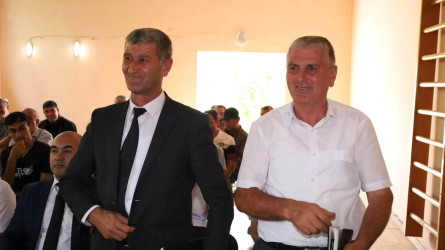 Vətəndaşlarla növbəti səyyar qəbul Müdri kəndində keçirildi