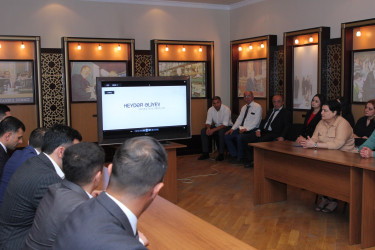 “Heydər Əliyev Azərbaycan multikulturalizminin siyasi banisidir” mövzusunda seminar keçirilib