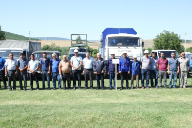 İsmayıllı şəhər Aşağıbaş stadionunda “Rayon hərbiləşdirilməmiş MM dəstələri ilə xəbərdarlıq toplanış üzrə nümunəvi mülki müdafiə məşqi” keçirilib.