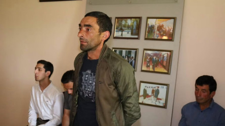 Vətəndaşlarla növbəti səyyar qəbul Əhən kəndində keçirildi