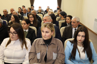 Vətəndaşlarla növbəti səyyar qəbul  İsmayıllı şəhər 4 saylə tam orta məktəbdə keçirilib