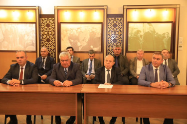 Azərbaycan Respublikasının Prezidenti, YAP sədri cənab İlham Əliyevin partiyanın VIII Qurultayındakı nitqindən irəli gələn məsələlərlə bağlı müşavirə keçirilib