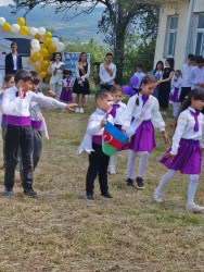 İsmayıllı məktəblərində “Son zəng” sevinci yaşanıb