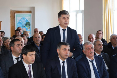 Vətəndaşlarla növbəti səyyar qəbul Qalacıq kəndində keçirilib
