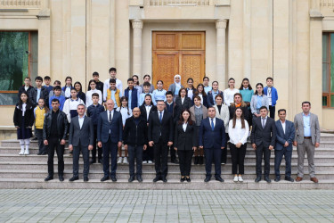 İsmayıllıda “Şəhərsalma və Memarlıq İli” çərçivəsində “18 aprel – Beynəlxalq Abidələr və Tarixi Yerlər Günü” münasibətilə İsmayıllı rayon Uşaq Səfirləri Məclisinin nümayəndələri görüş keçirildi