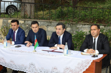 Vətəndaşlarla növbəti səyyar qəbul  rayonun Pirəbilqasım kəndində keçirilib