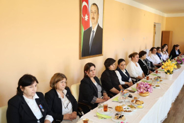 Rayon rəhbəri  İsmayıllı şəhər 5 saylı tam orta məktəbin müəllim kollektivi ilə görüş keçirib