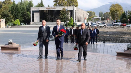20 Oktyabr – Energetiklər Günü