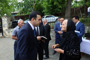 Vətəndaşlarla növbəti səyyar qəbul  rayonun Pirəbilqasım kəndində keçirilib