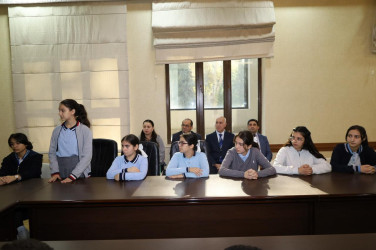 İsmayıllıda “Müstəqilliyimiz əbədidir” adlı aksiya və Uşaq Səfirləri Məclisinin görüşü keçirilib