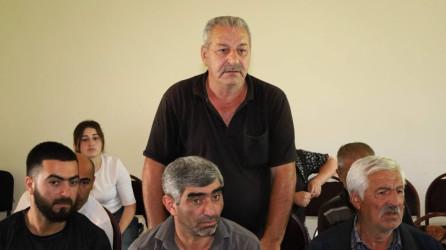 Vətəndaşlarla növbəti səyyar qəbul Qaraqaya  kəndində keçirilib