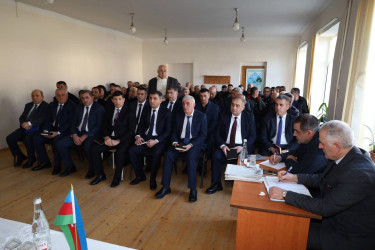Vətəndaşlarla növbəti səyyar qəbul Qalacıq kəndində keçirilib