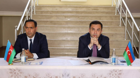 Vətəndaşlarla növbəti səyyar qəbul Gideyli kəndində keçirildi