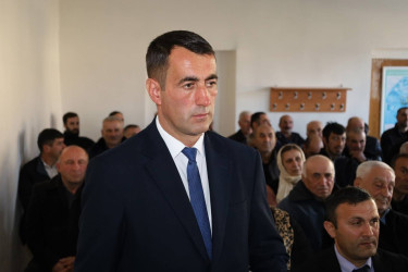 Vətəndaşlarla növbəti səyyar qəbul Qalacıq kəndində keçirilib