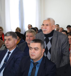 Vətəndaşlarla növbəti səyyar qəbul İsmayıllı şəhər 7 nömrəli tam orta məktəbdə keçirilib