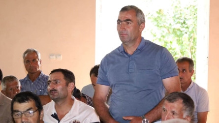 Vətəndaşlarla növbəti səyyar qəbul Müdri kəndində keçirildi