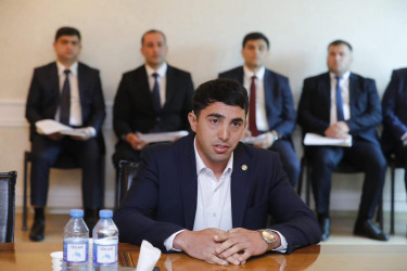 Əmək və əhalinin sosial müdafiəsi nazirinin müavini Rəşad Mustafayev mayın 19-da İsmayıllı rayonunda sakinləri qəbul edib