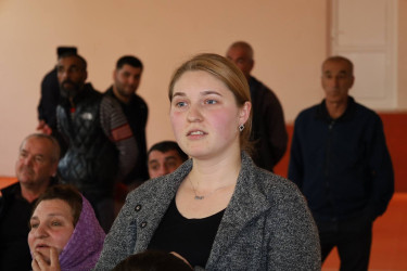 Vətəndaşlarla növbəti səyyar qəbul İvanovka kəndində keçirilib