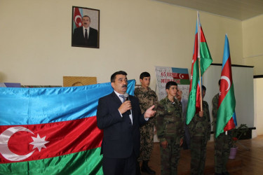 Şəhid Zaman Qarayevin adını daşıyan Qalınçaq kənd tam orta məktəbinin 100 illik yubileyi keçirilib