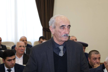 Vətəndaşlarla növbəti səyyar qəbul  İsmayıllı şəhər 4 saylə tam orta məktəbdə keçirilib