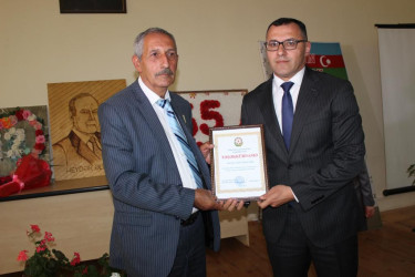 Şəhid Zaman Qarayevin adını daşıyan Qalınçaq kənd tam orta məktəbinin 100 illik yubileyi keçirilib